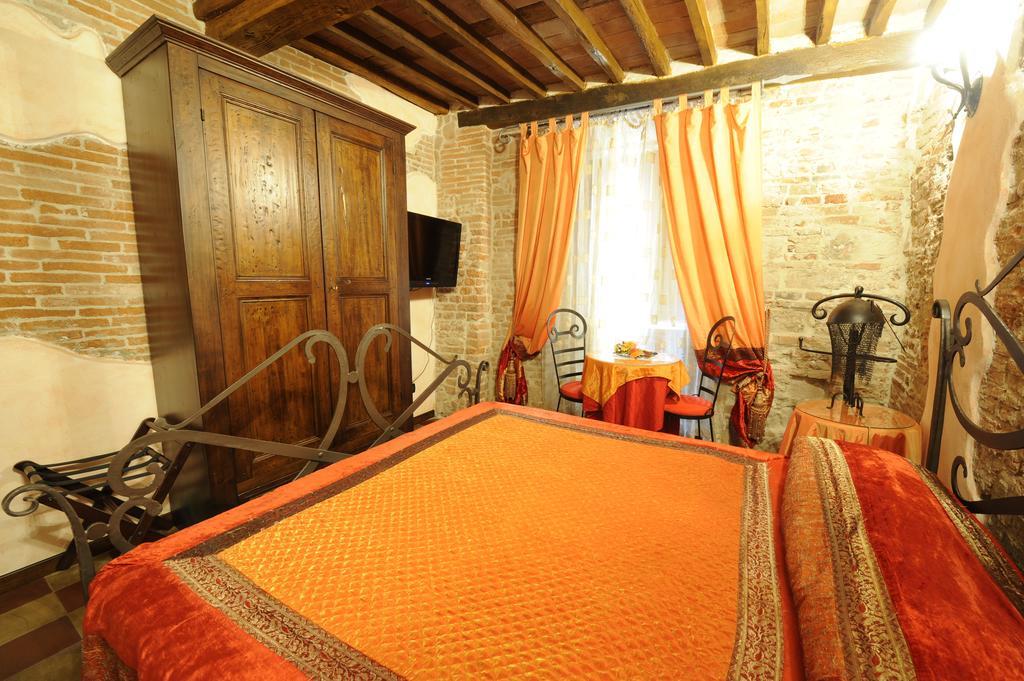 Bed & Breakfast Antica Corte Dei Principi 2*