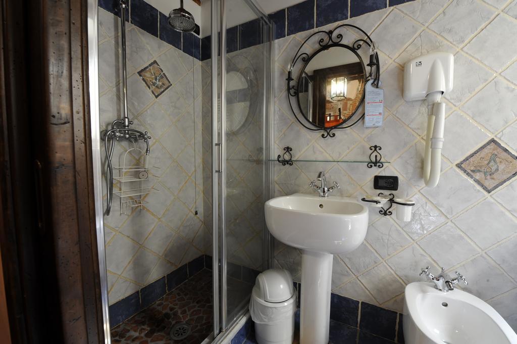 Bed & Breakfast Antica Corte Dei Principi 2*
