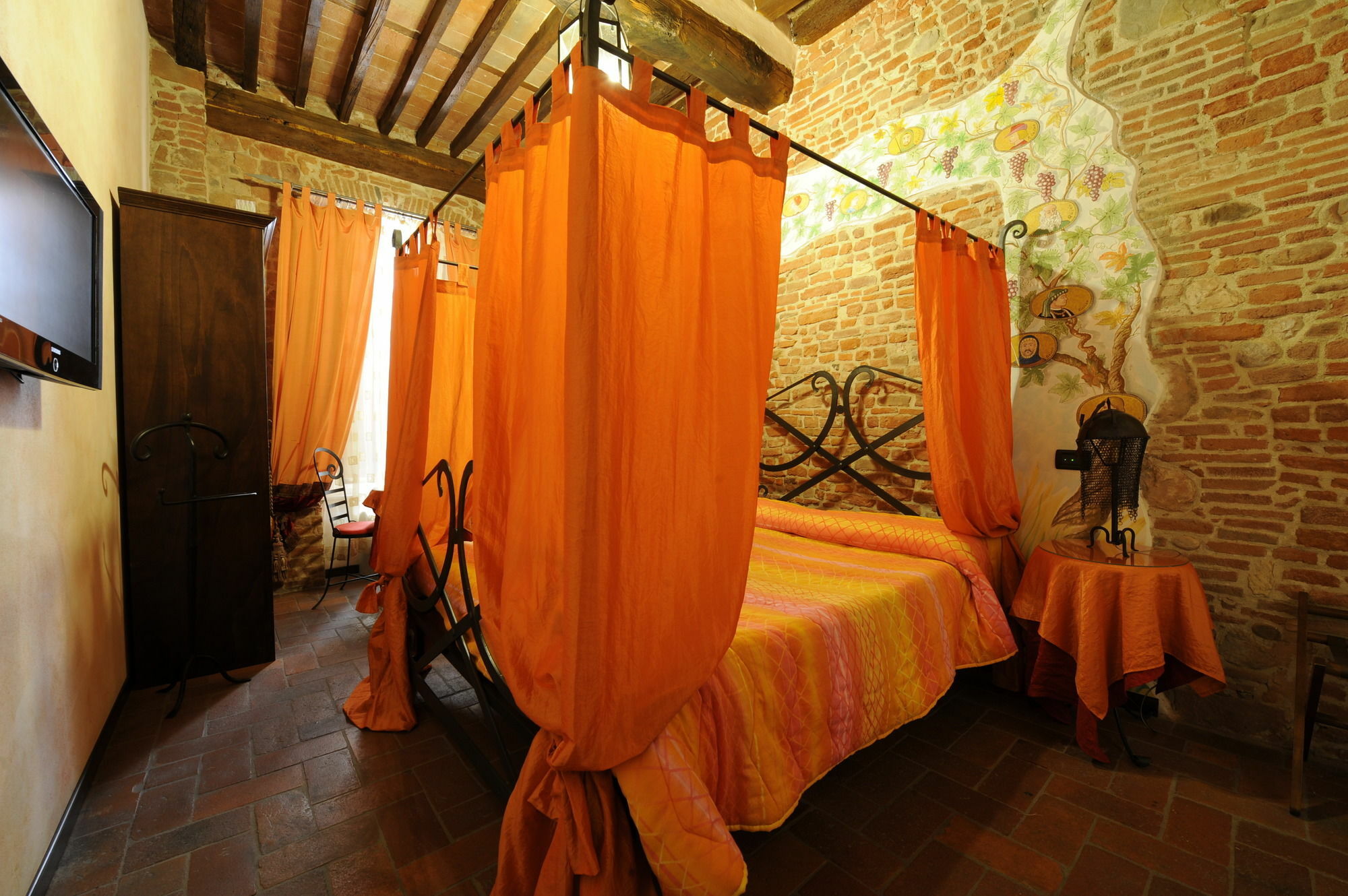 Antica Corte Dei Principi 2* Lucca